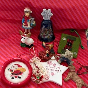 Festive Holiday Ornament Set - Multicolor Vintage